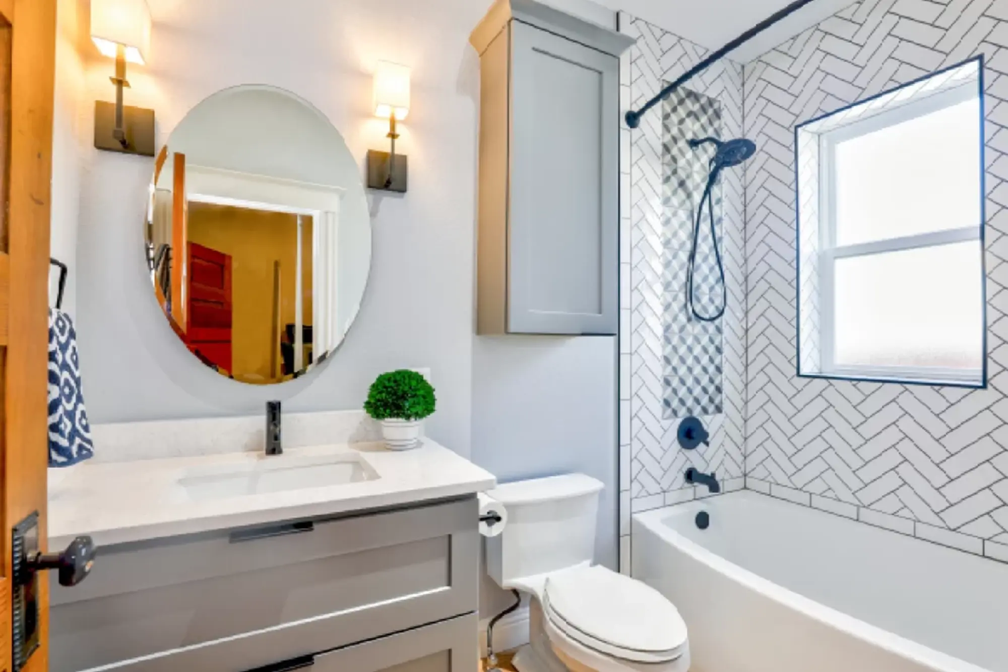 Licensed general contractor in Coronado managing home remodel
