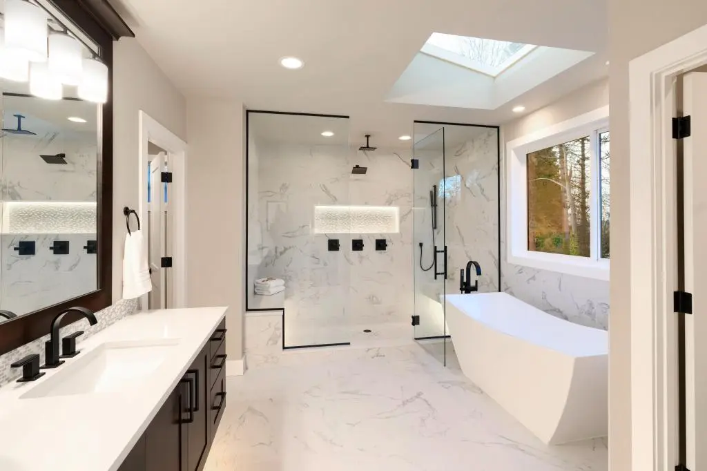General Contractor in Del Mar upgrading a modern bathroom with luxury features